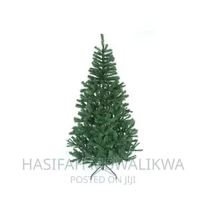 Family Christmas Tree With Free Decoration Balls and Lights