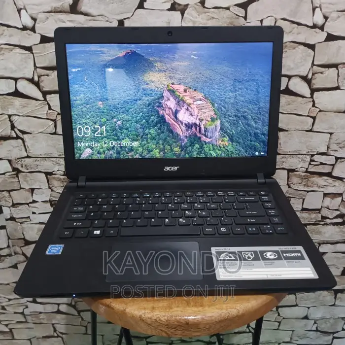 Laptop Acer Aspire One 4GB Intel Pentium SSD 128GB