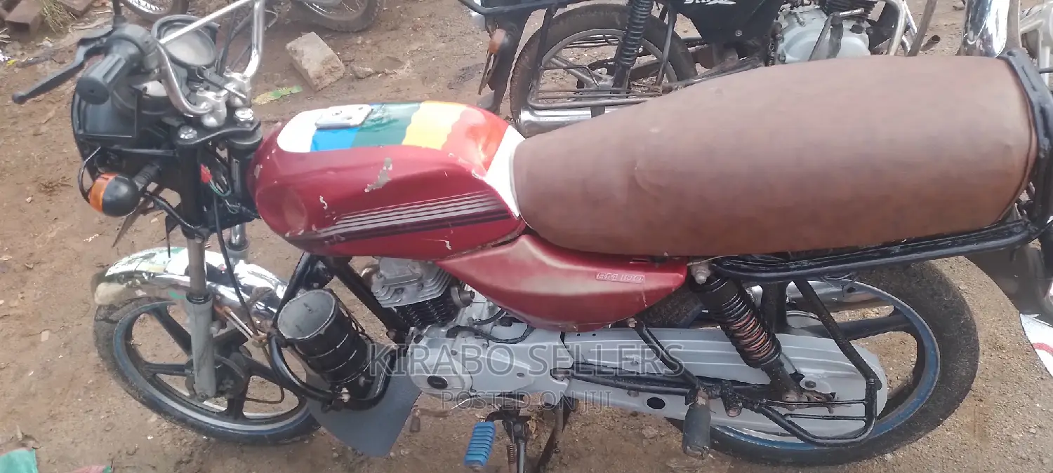 Bajaj Boxer 2019 Red