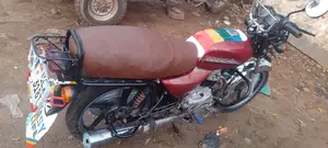 Bajaj Boxer 2019 Red