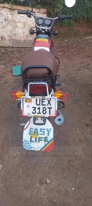 Bajaj Boxer 2019 Red