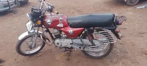 Bajaj Boxer 2018 Red