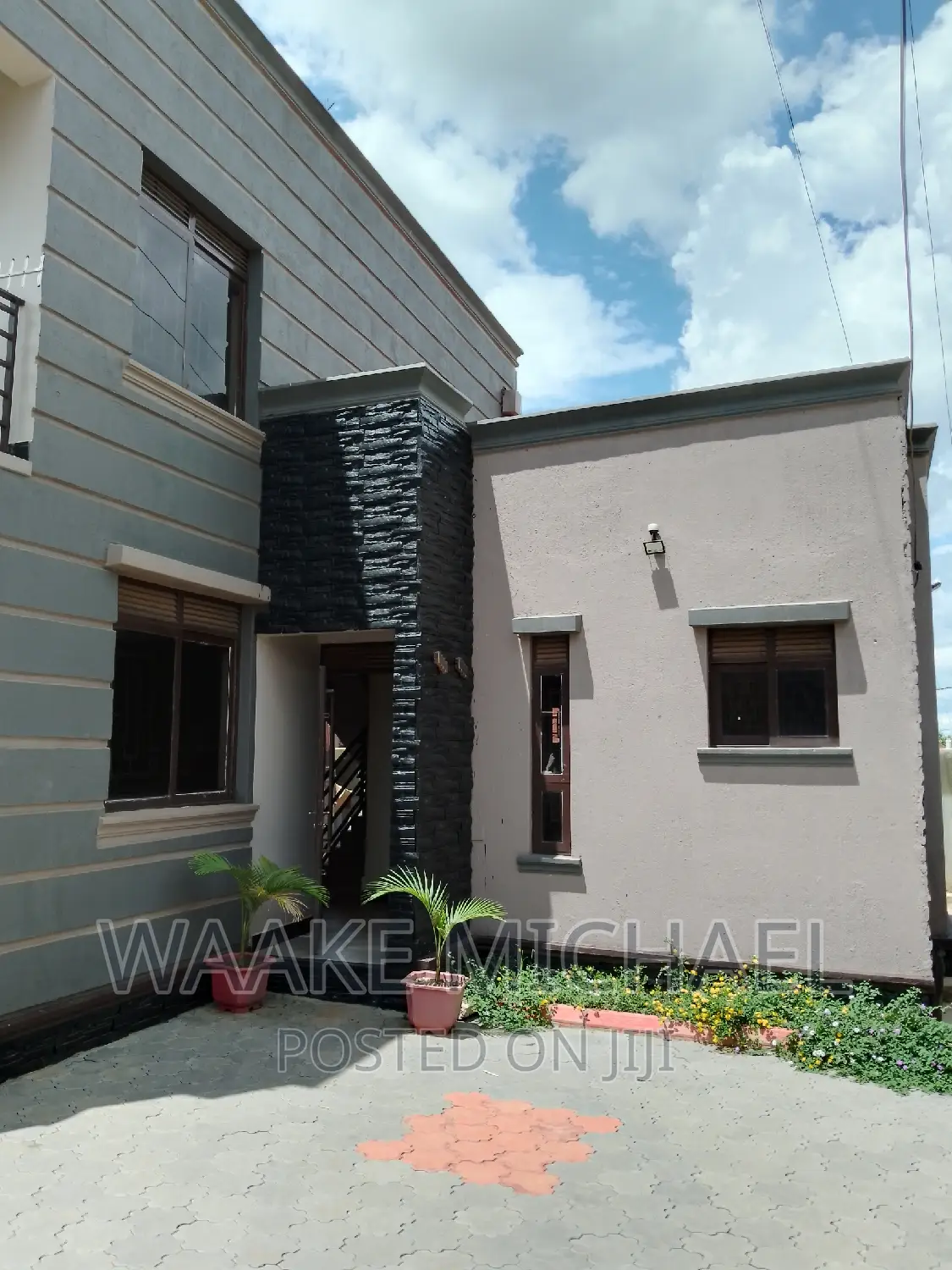 3bdrm Duplex in Kira Nsasa Estate, Wakiso / Wakiso for rent