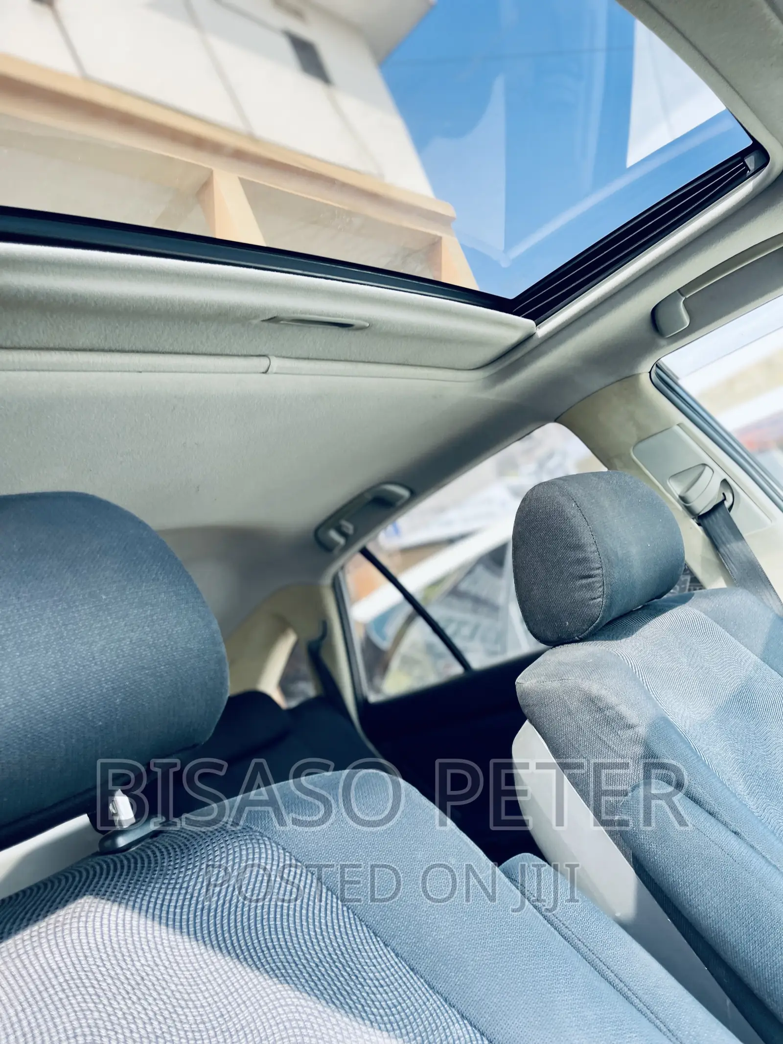 Toyota Harrier 3.3 Hybrid 4WD 2011 Silver