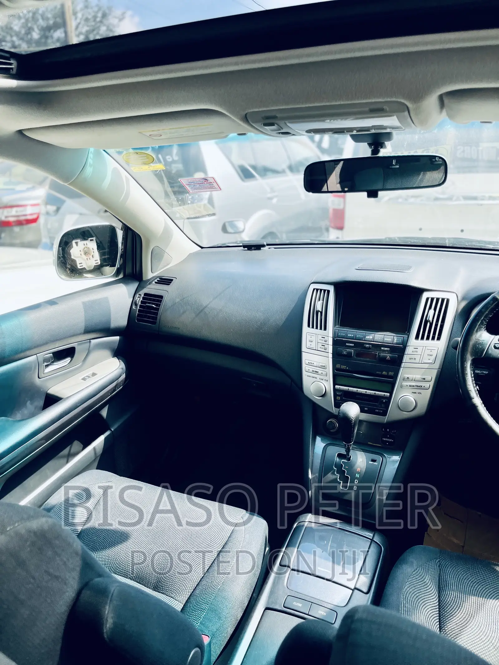 Toyota Harrier 3.3 Hybrid 4WD 2011 Silver