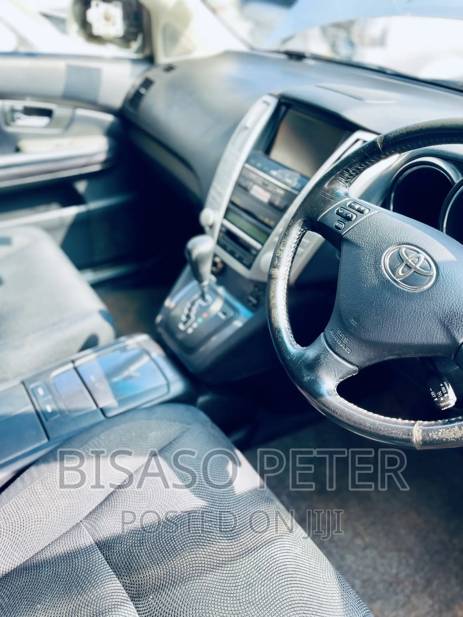 Toyota Harrier 3.3 Hybrid 4WD 2011 Silver