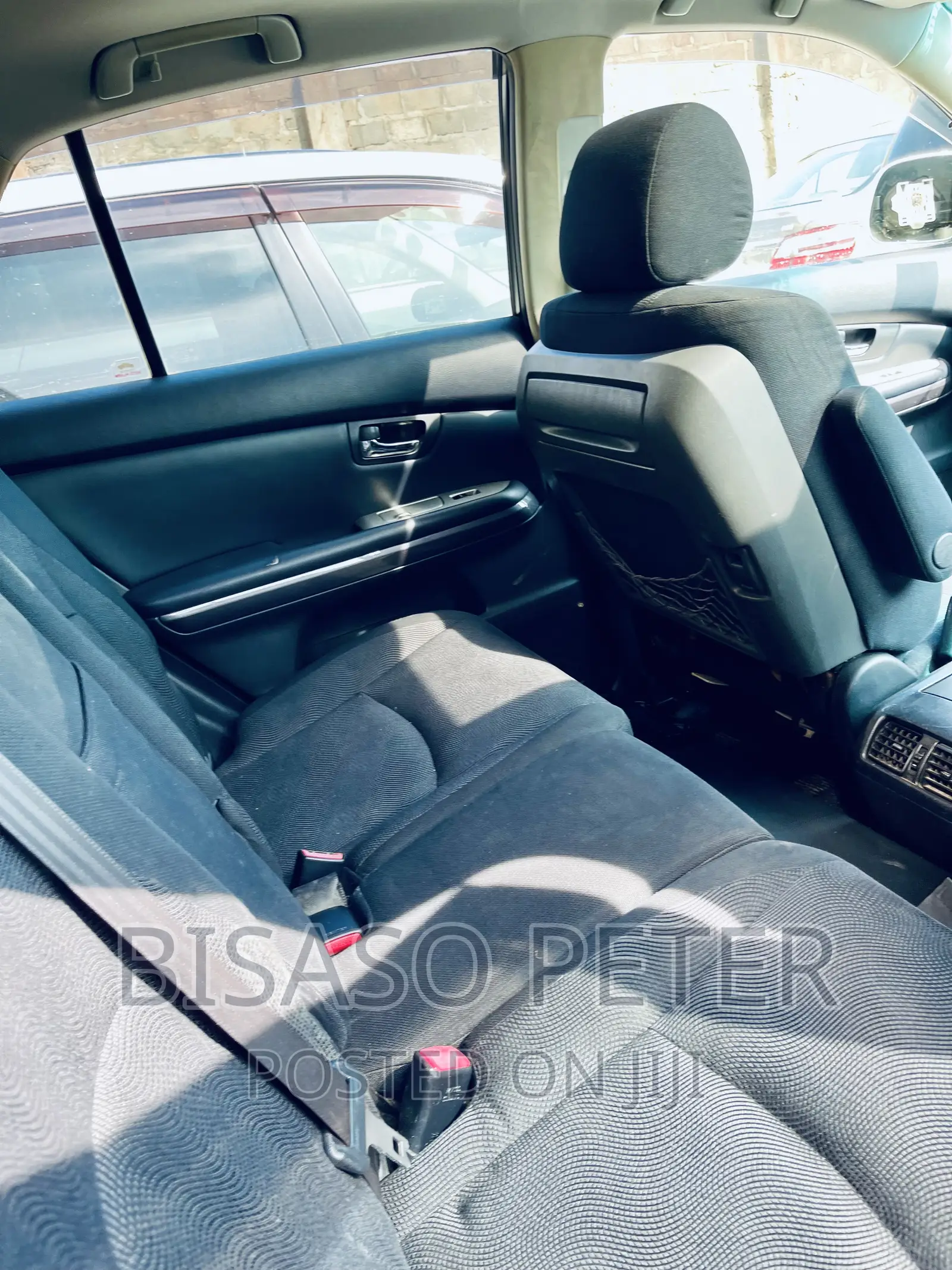 Toyota Harrier 3.3 Hybrid 4WD 2011 Silver