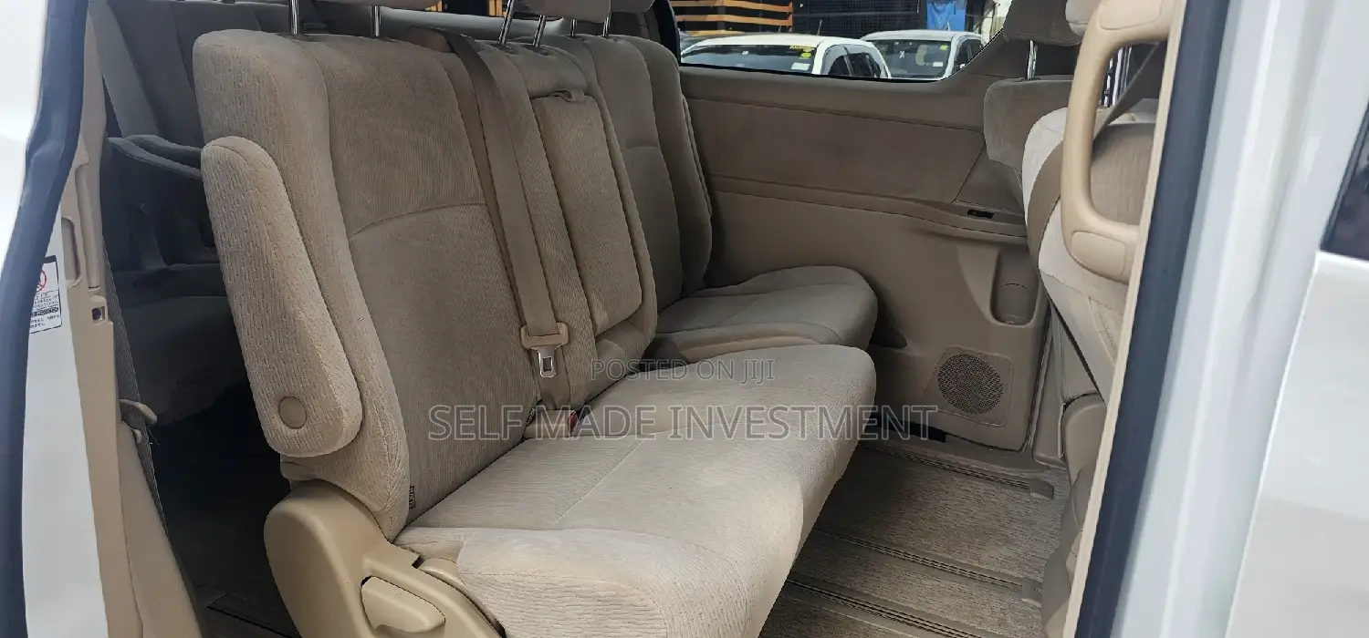 Toyota Alphard 2010 White