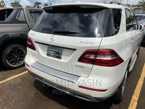 Mercedes-Benz M Class 2012 White