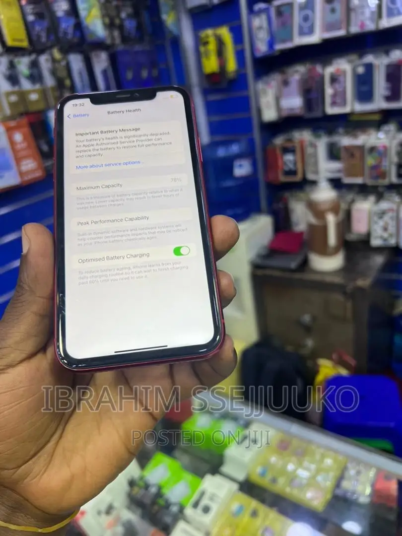 Apple iPhone 11 64 GB Red