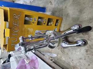 Commercial Manual Orange Squeezer