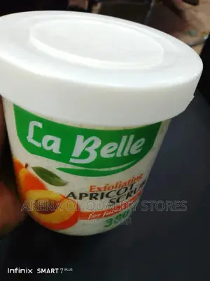 Lá Belle Exfoliating Apricot Face and Body Scrub