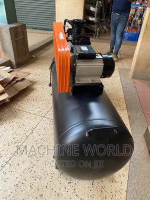 Air Compressor 300ltrs (3 Piston Head)