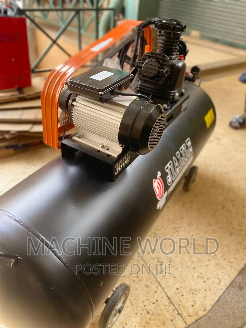 Air Compressor 300ltrs (3 Piston Head)