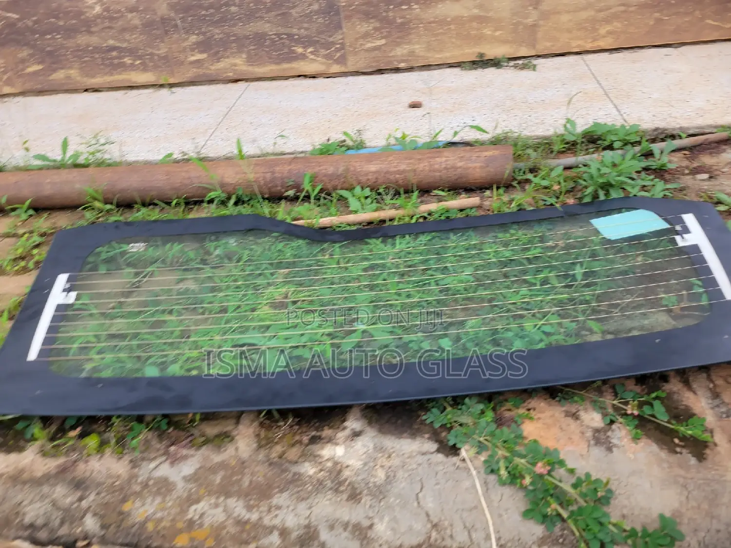 Windscreen Glass Replacement and Fixing