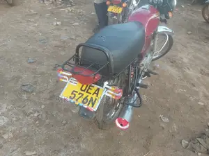 Bajaj Boxer 2017 Red