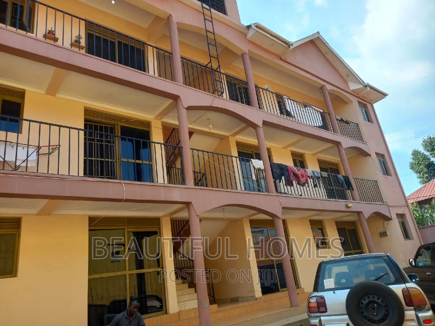 Furnished 2bdrm Apartment in Kyaliwajjara, Central Division for sale