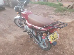 Bajaj CT 110X 2022 Red