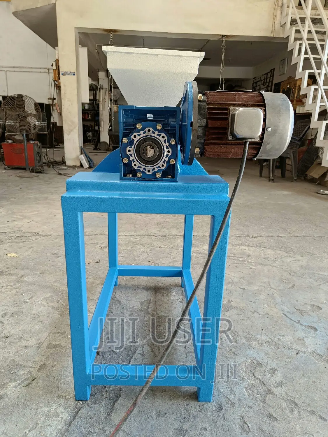Electric Charcoal Briquette Machine