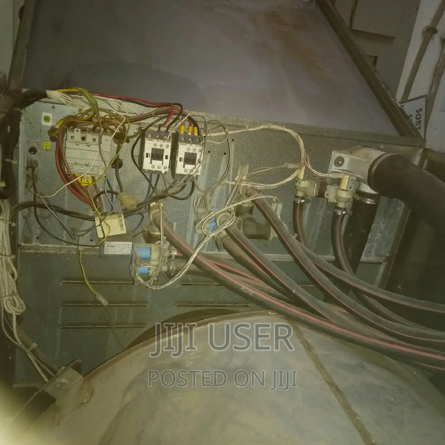 Laundry Washing Machine Calender Iron Repair Servicing and Mantainance