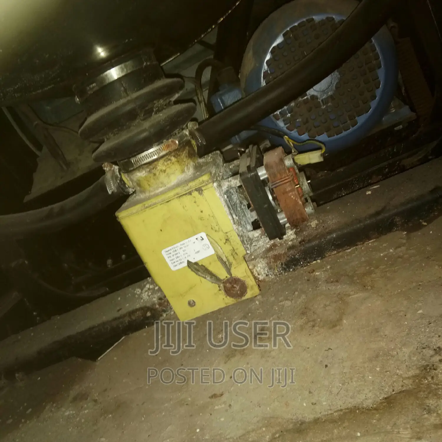 Laundry Washing Machine Calender Iron Repair Servicing and Mantainance