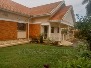 4bdrm Bungalow in Fs Properties Ltd, Central Division for rent
