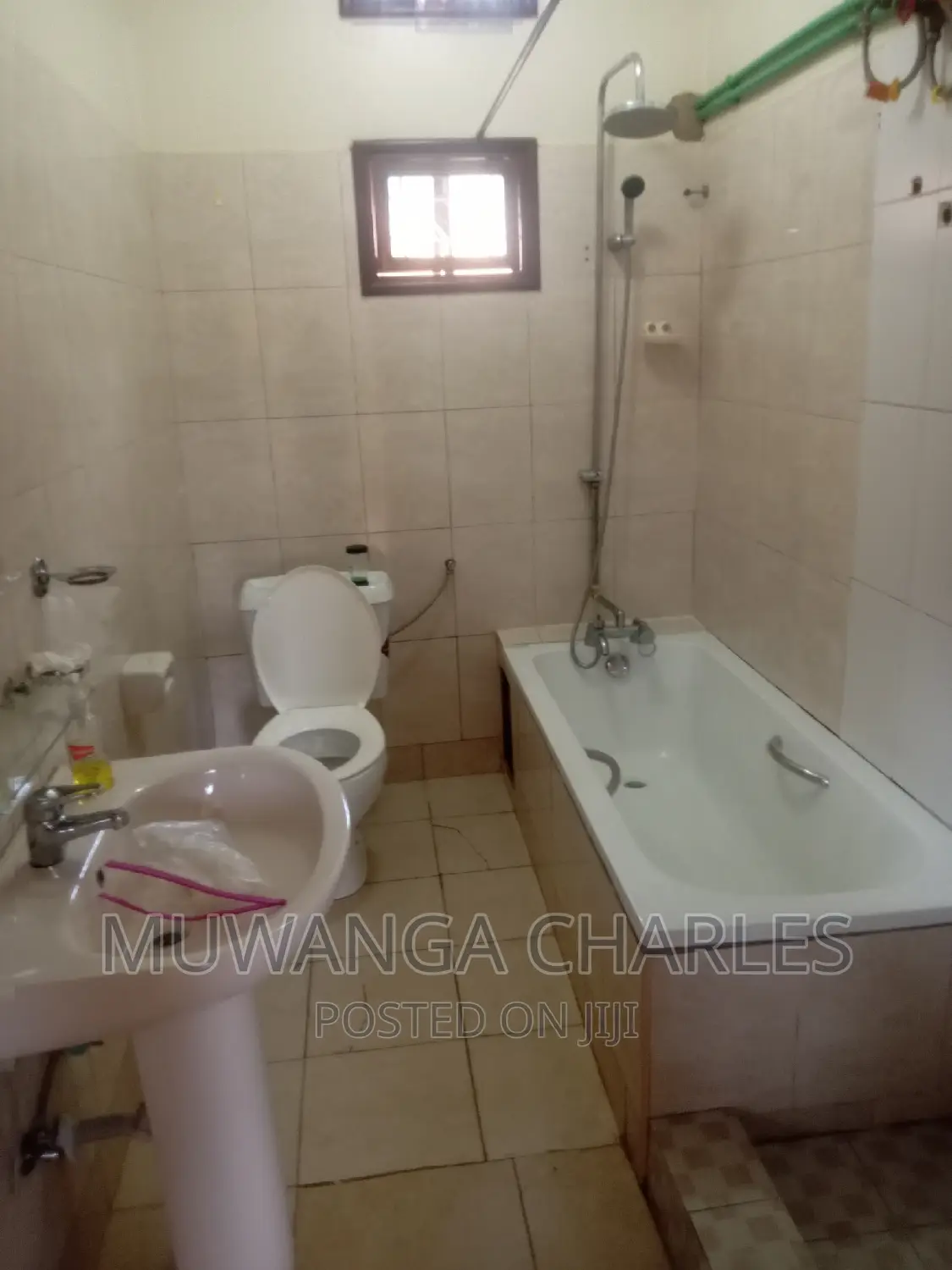 4bdrm Bungalow in Fs Properties Ltd, Central Division for rent