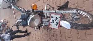 Bajaj Boxer 100 2020 Red