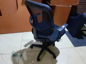 Simple Secretarial Chair