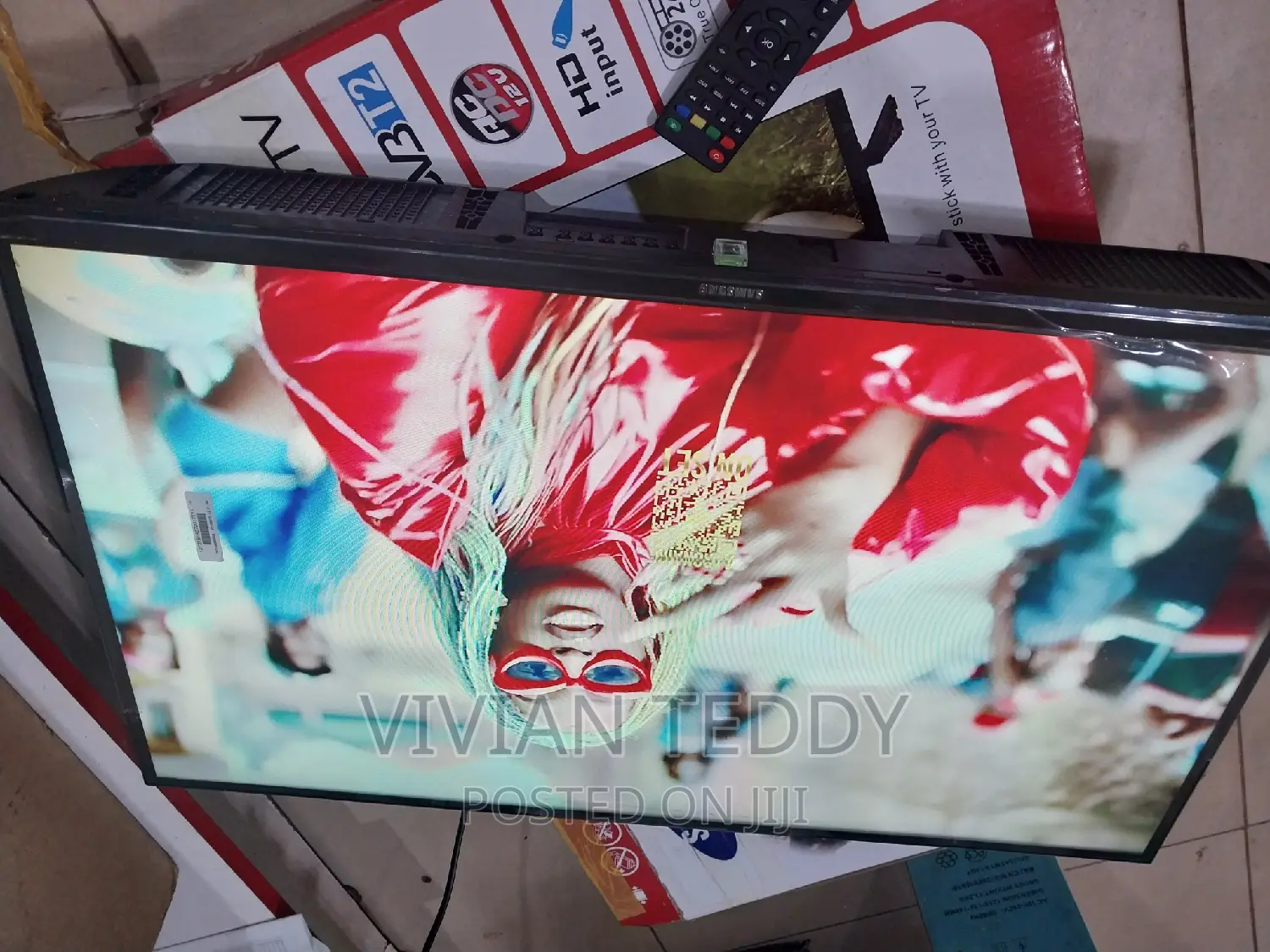 32" Samsung TV Flat Screen