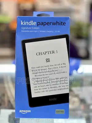 Photo - New Amazon Kindle Paperwhite 32 GB Green