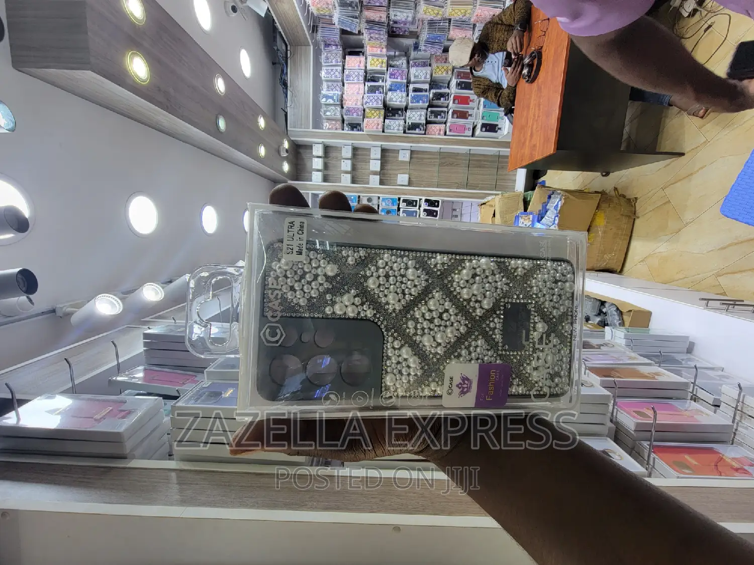 Glittering Phone Covers for iPhones and Samsung