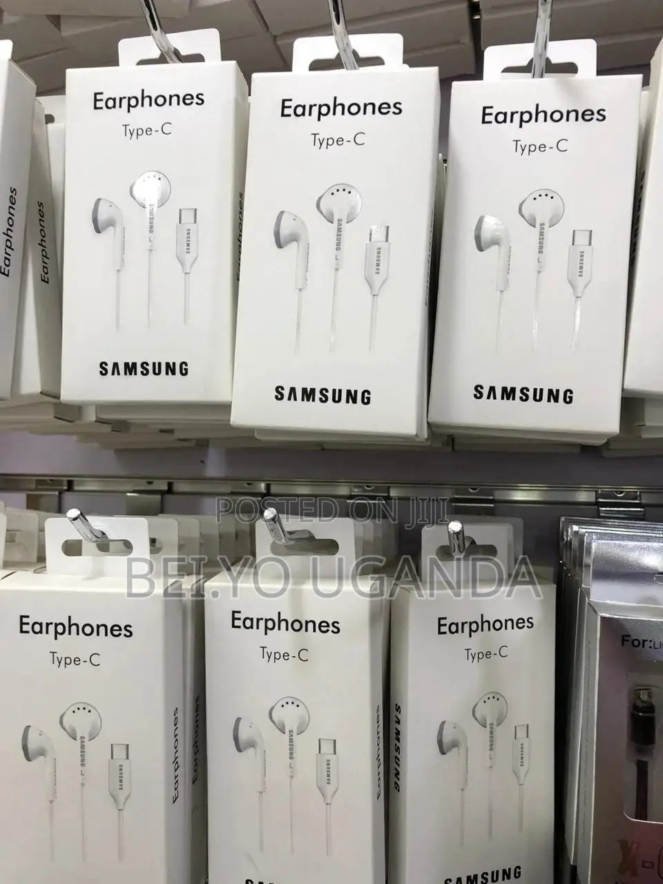 Apple Lighting Earphones