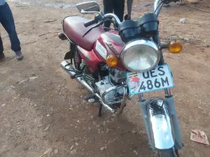 Bajaj Boxer 2018 Red