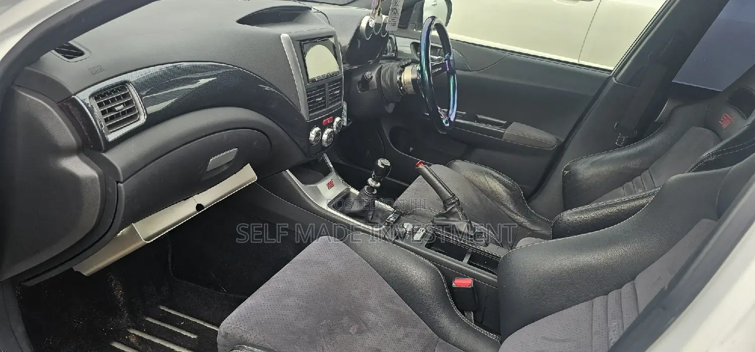 Subaru SVX 2009 White