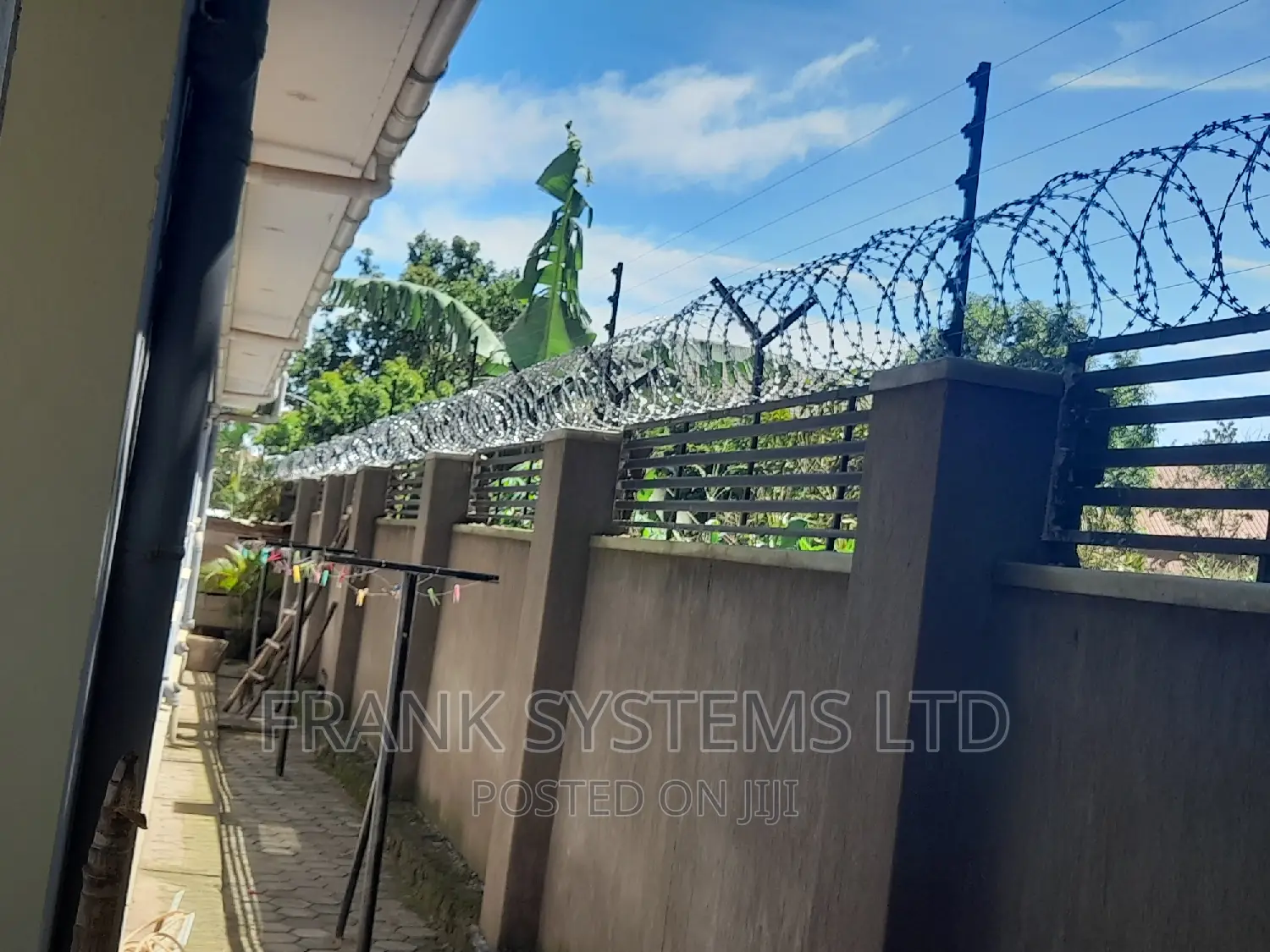 Electric Fence With Razorwire Kampala
