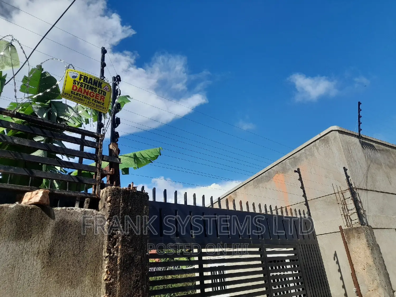 Electric Fence With Razorwire Kampala