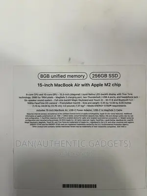 New Laptop Apple MacBook Air 2023 M2 8GB Apple M2 SSD 256GB