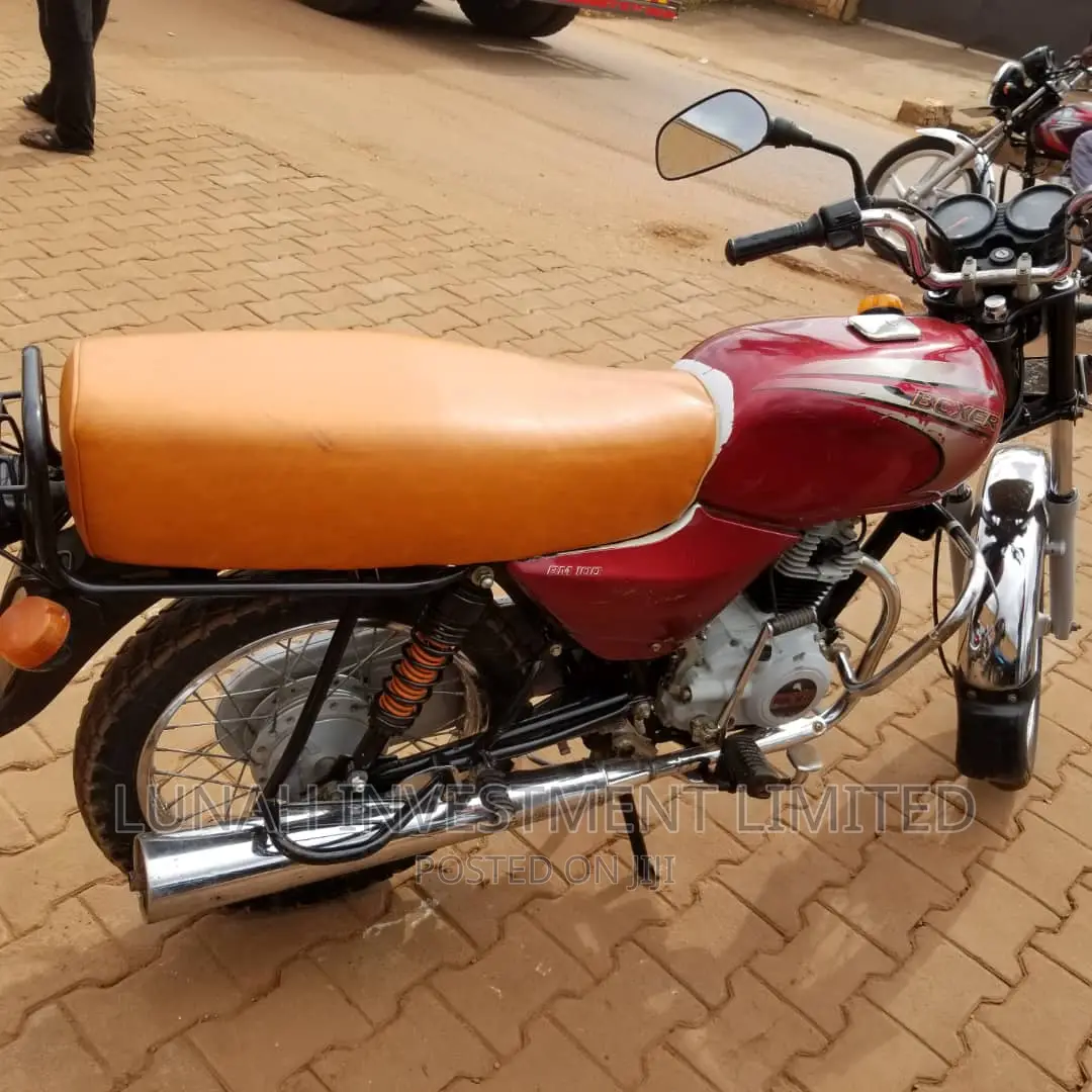 Bajaj Boxer 2022 Red