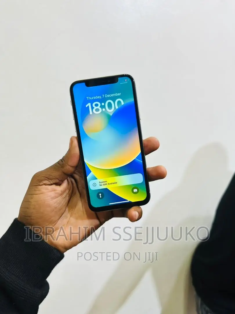 Apple iPhone X 64 GB White