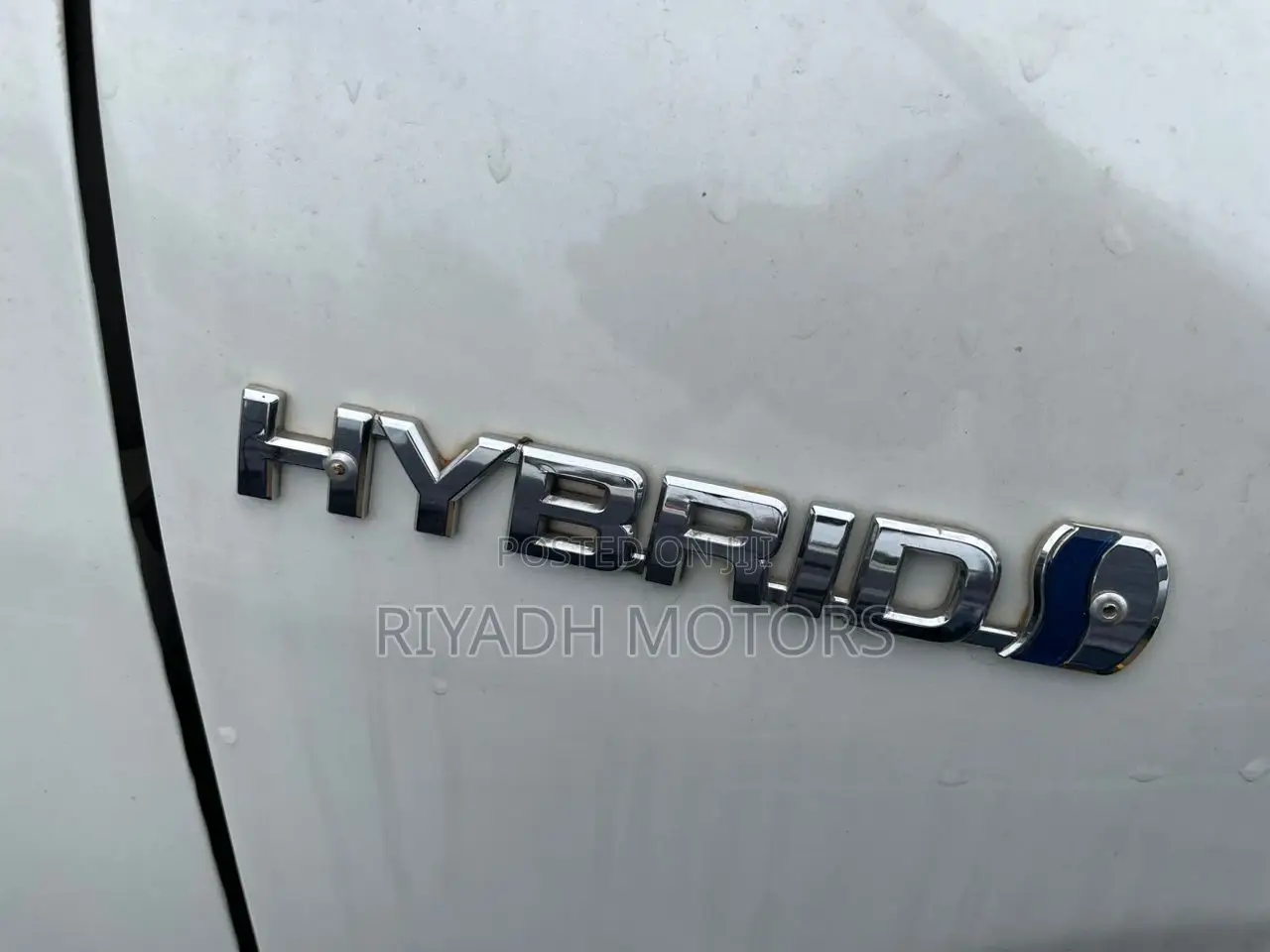 Toyota RAV4 2022 White