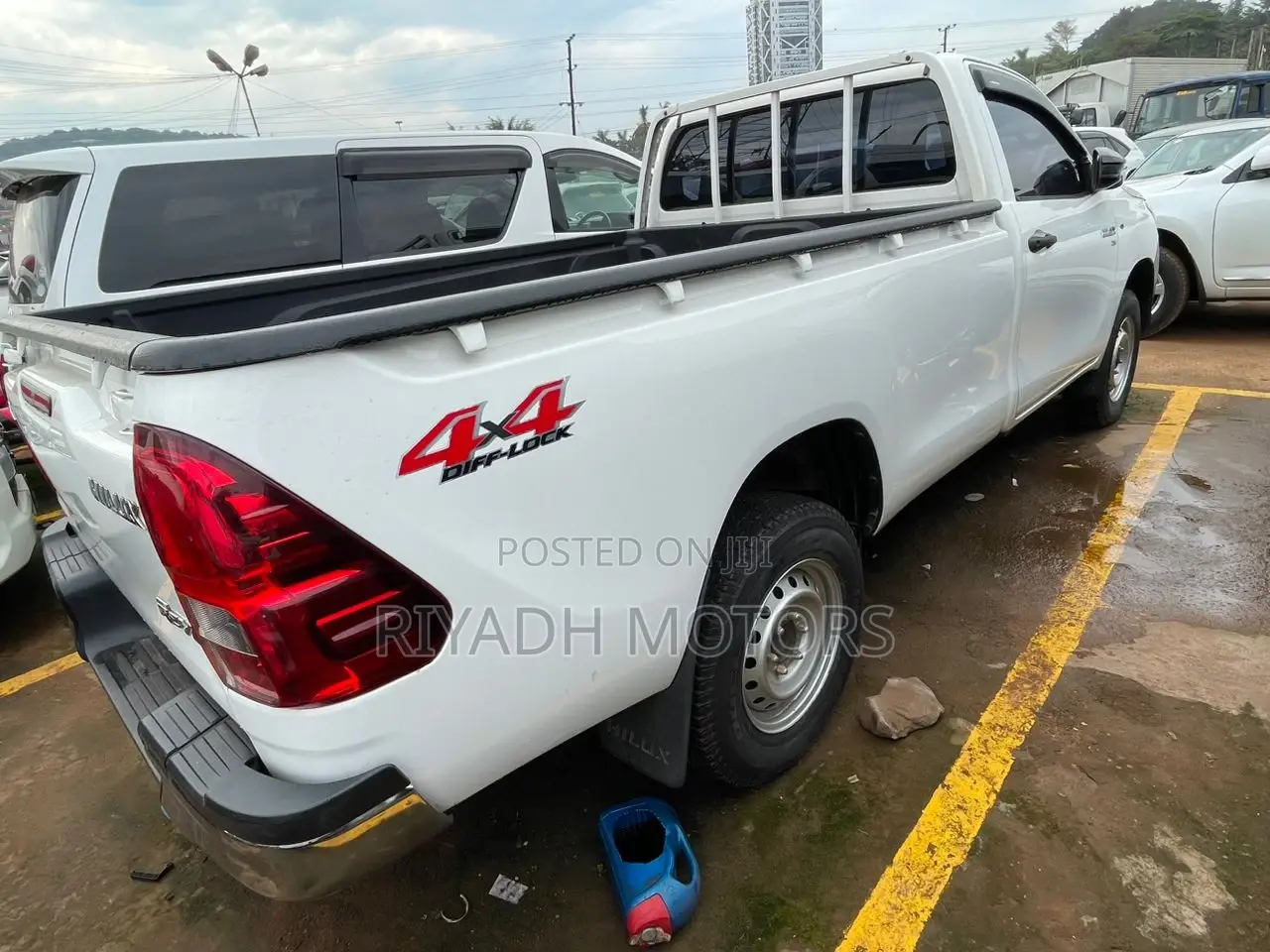 Toyota Hilux Revo Single Cab Deisel 2.8 RWD 2017 White