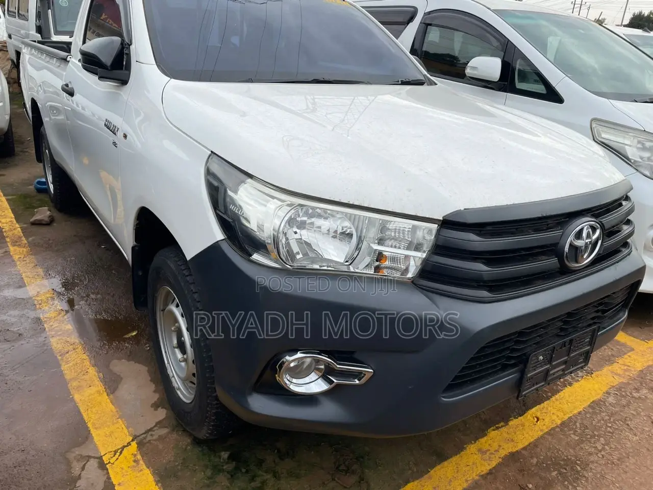 Toyota Hilux Revo Single Cab Deisel 2.8 RWD 2017 White
