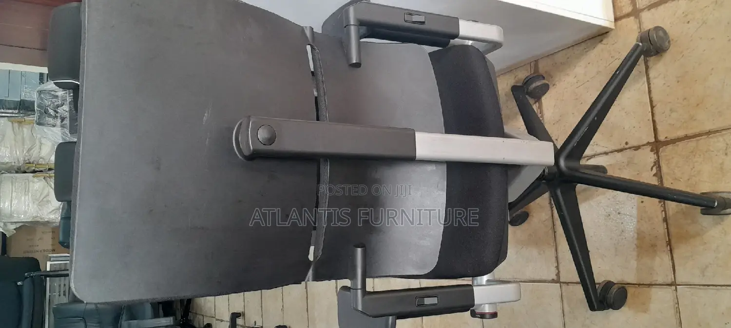 An Extraordinary Office Chair