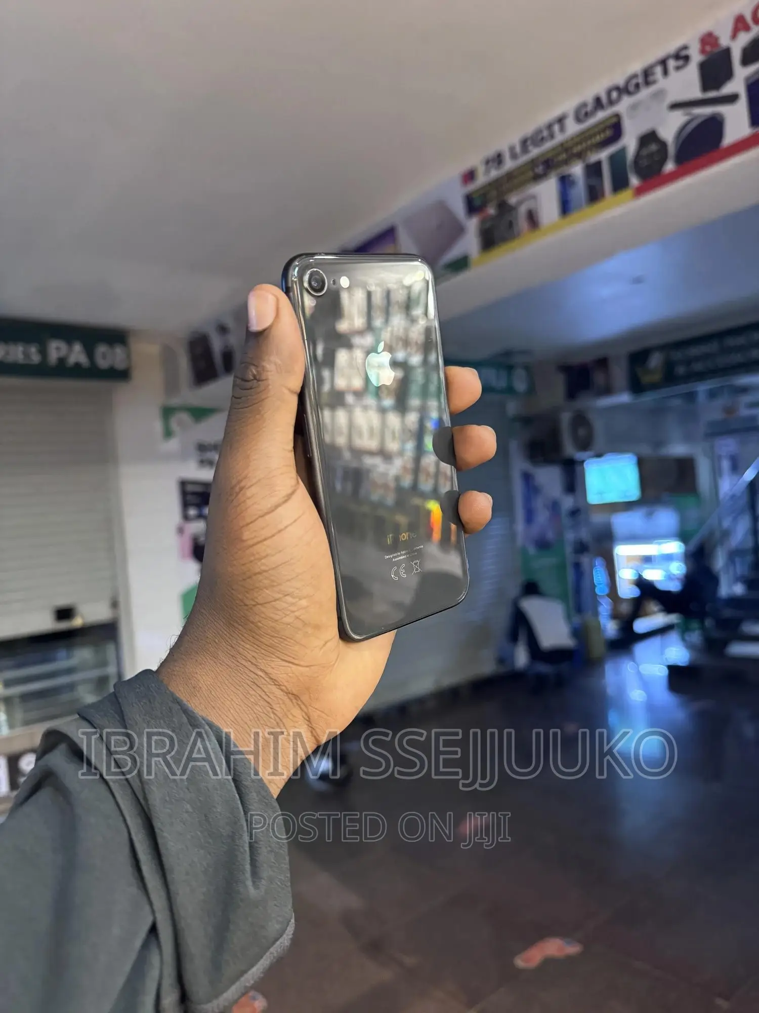 Apple iPhone 8 64 GB Black