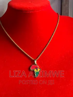 Simple Necklaces Available With an African Pendant