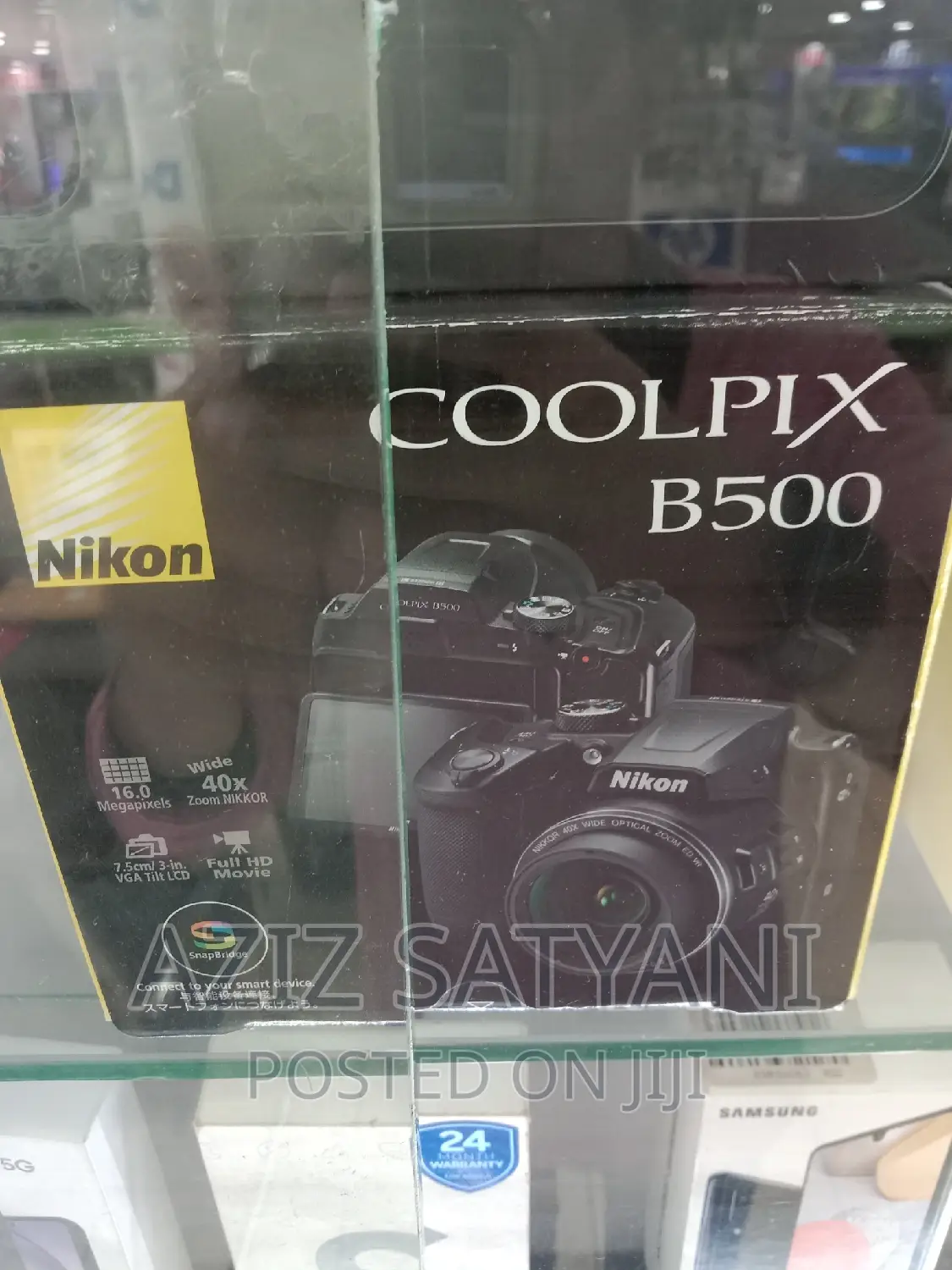 Nikon Coolpix DSLR Camera B500