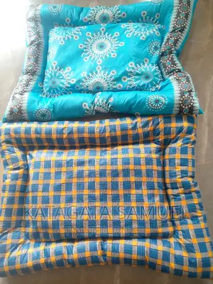 Pet Beds for Dogs and Cats