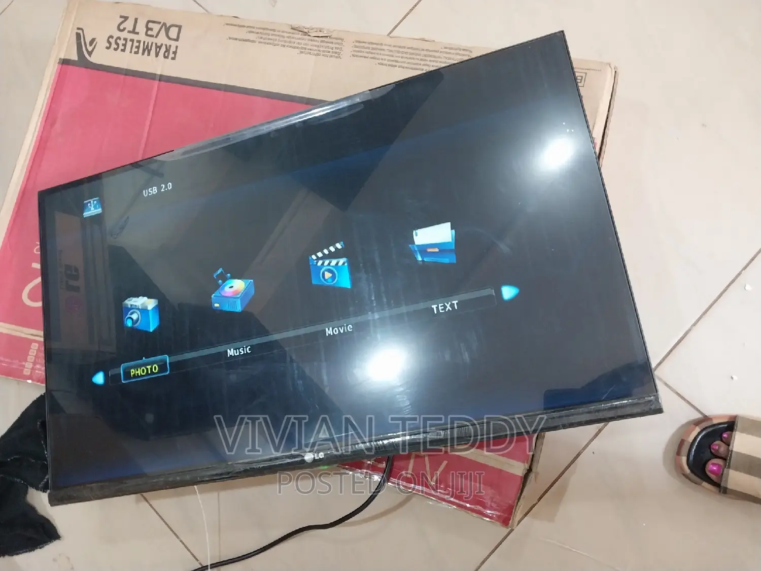 32" Led TV Lg Flat Screen
