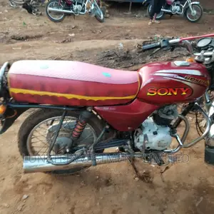 Bajaj Boxer 2022 Red